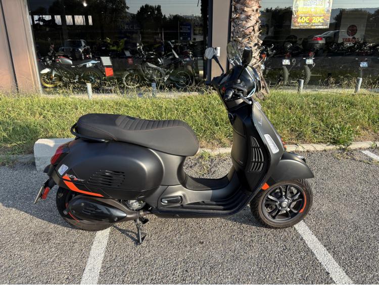 PIAGGIO VESPA SS 300