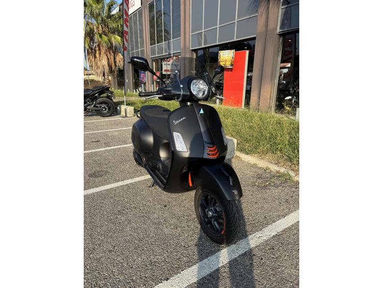 PIAGGIO VESPA SS 300