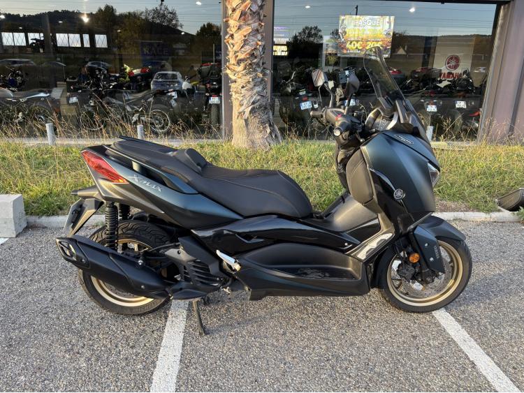 YAMAHA XMAX 125 TECH MAX