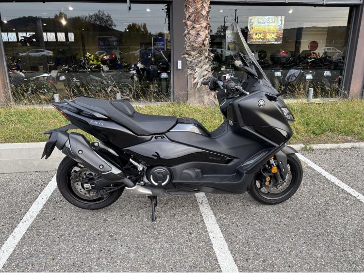 YAMAHA XP T-MAX 560 TECH MAX